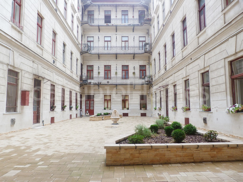 Foto principal Excelente piso en el centro de Budapest